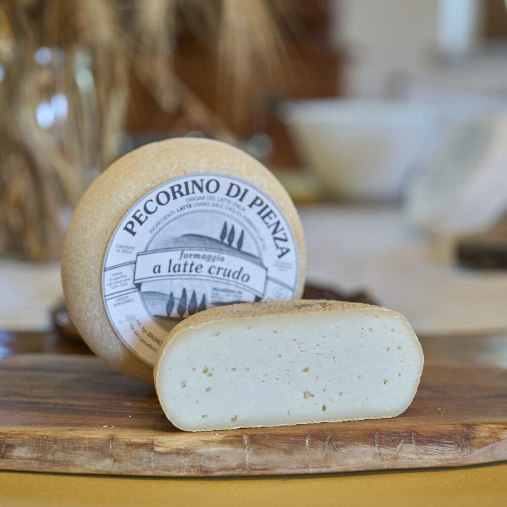 Pecorino stagionato a latte crudo - Mezza forma